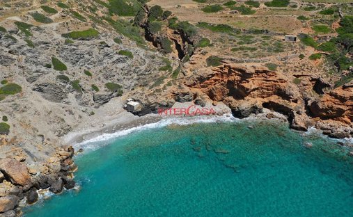 Land in Community of Folegandros, Aegean, Greece 1