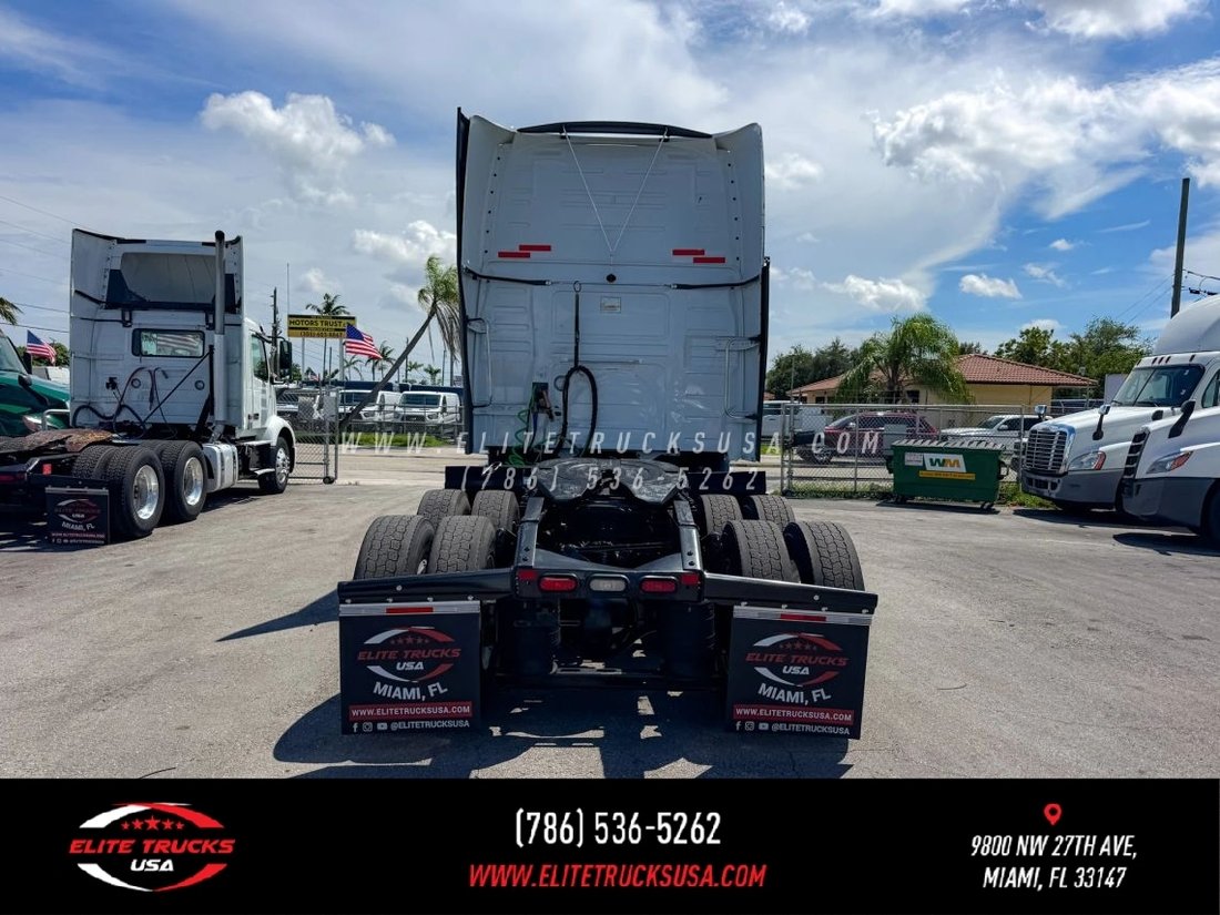 2023 Volvo Commercial VNL VNL 400 Sleeper in Miami, FL, United States 5 - 18818465