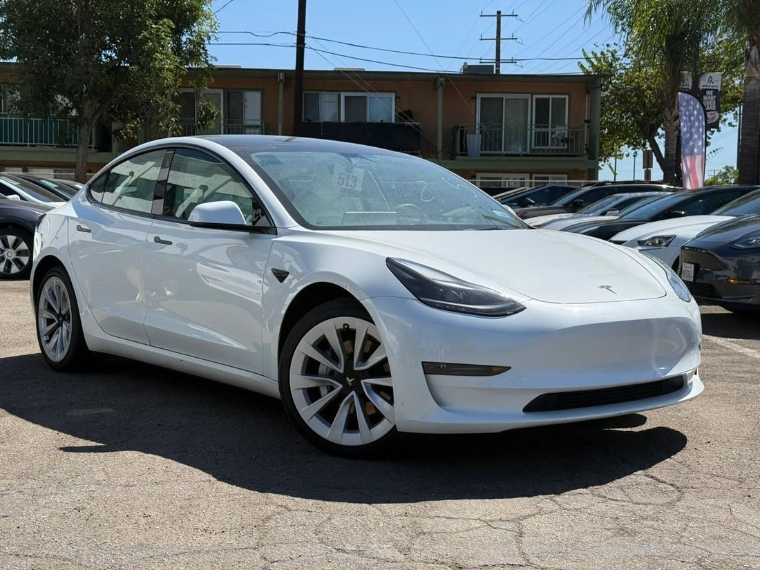 Sedan in Azusa, CA, United States 1 - 18818468