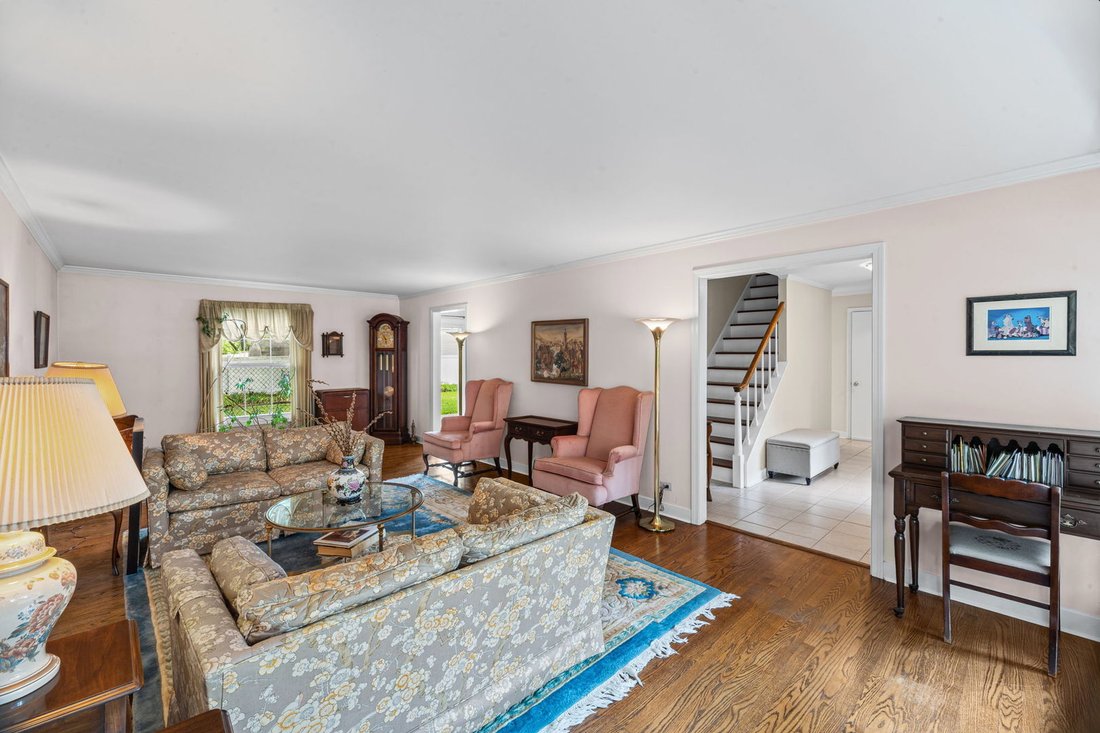 House in Glenview, Illinois, United States 3 - 18818068