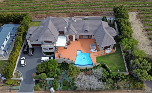 Casa a Steenberg Estate, Città del Capo, Provincia del Capo Occidentale 1