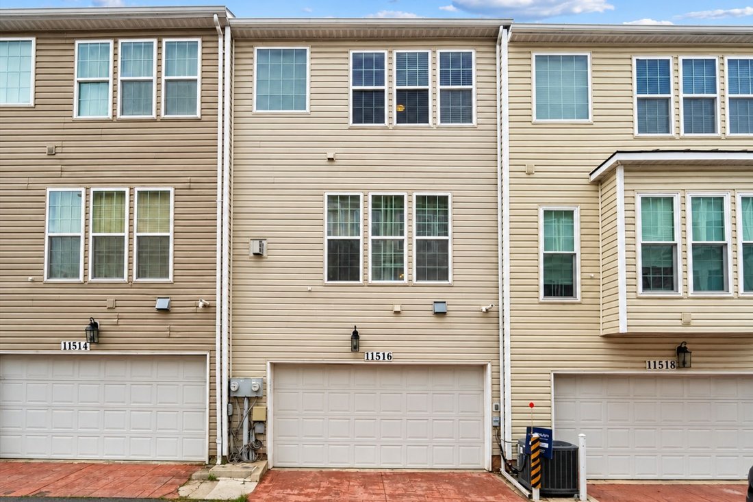Townhouse in Silver Spring, Maryland, United States 3 - 18818021