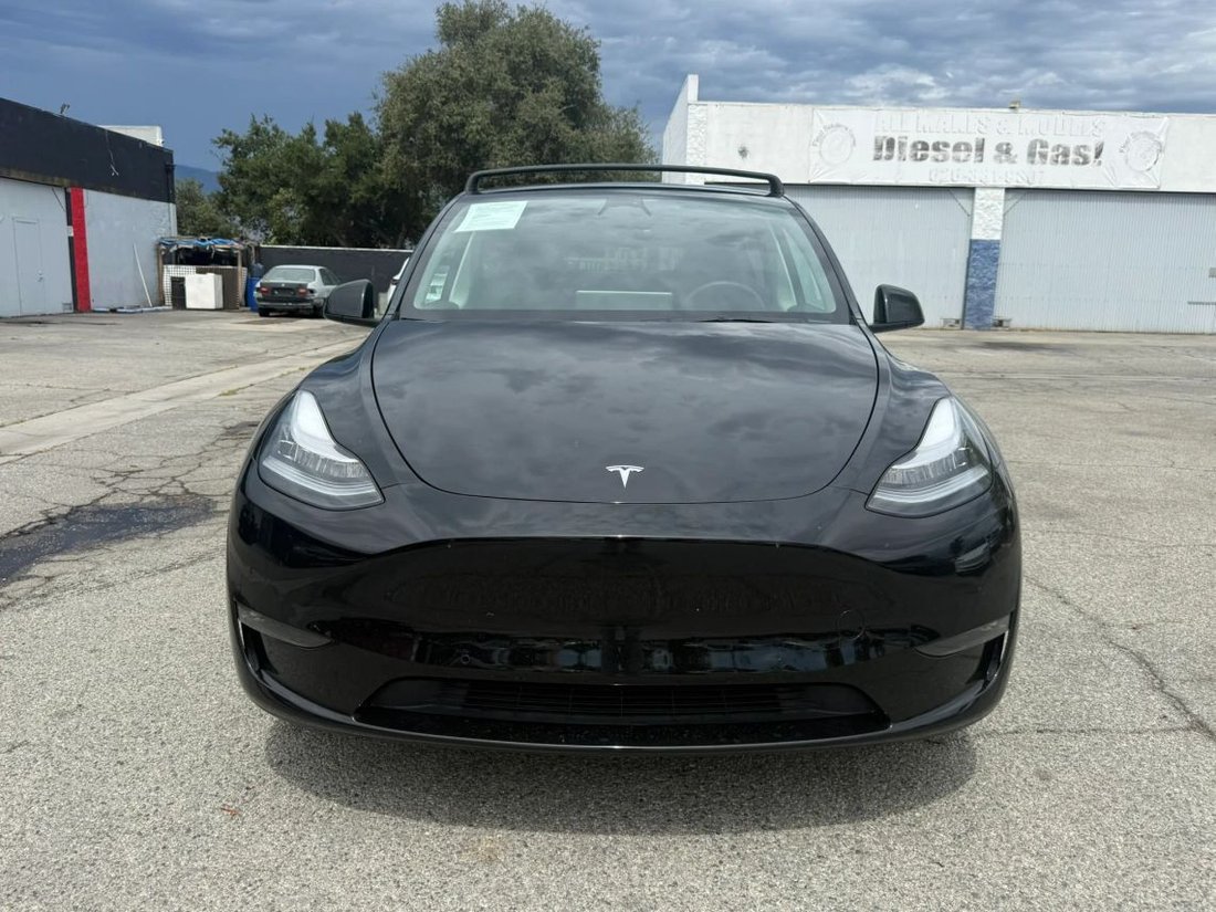 Suv in Azusa, CA, United States 2 - 18818464