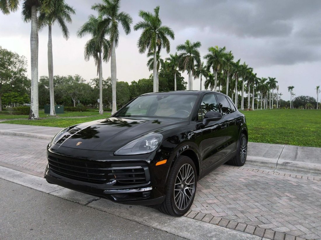 Suv in Pompano Beach, FL, United States 3 - 18818349
