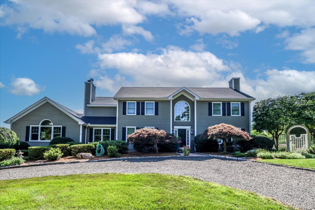 House in Monroe, Connecticut, United States 1 - 18819922