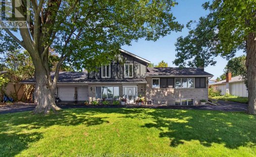 House in Amherstview, Ontario, Canada 1