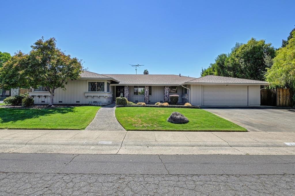Casa en Carmichael, California, Estados Unidos 1 - 18819552