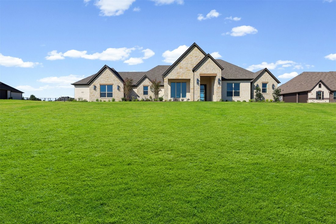 House in Granbury, Texas, United States 4 - 18085943