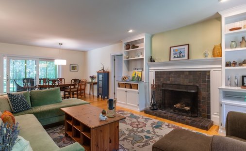 House in Williamsburg, Massachusetts, United States 1