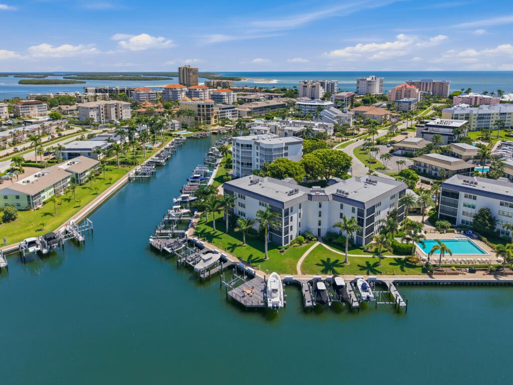 Condo in Marco Island, Florida, United States 1 - 18819733