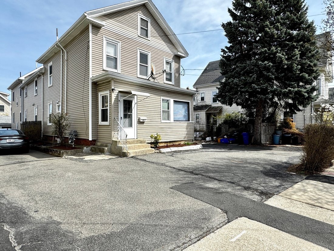 House in Malden, Massachusetts, United States 2 - 18520270