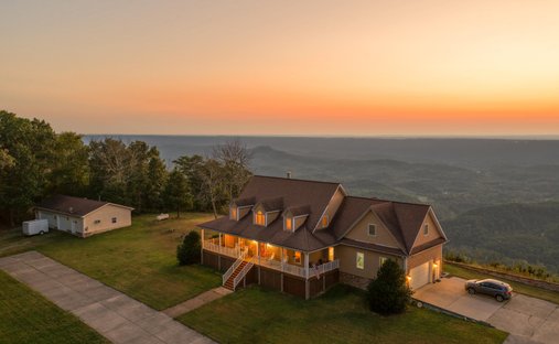 House in Rising Fawn, Georgia, United States 1