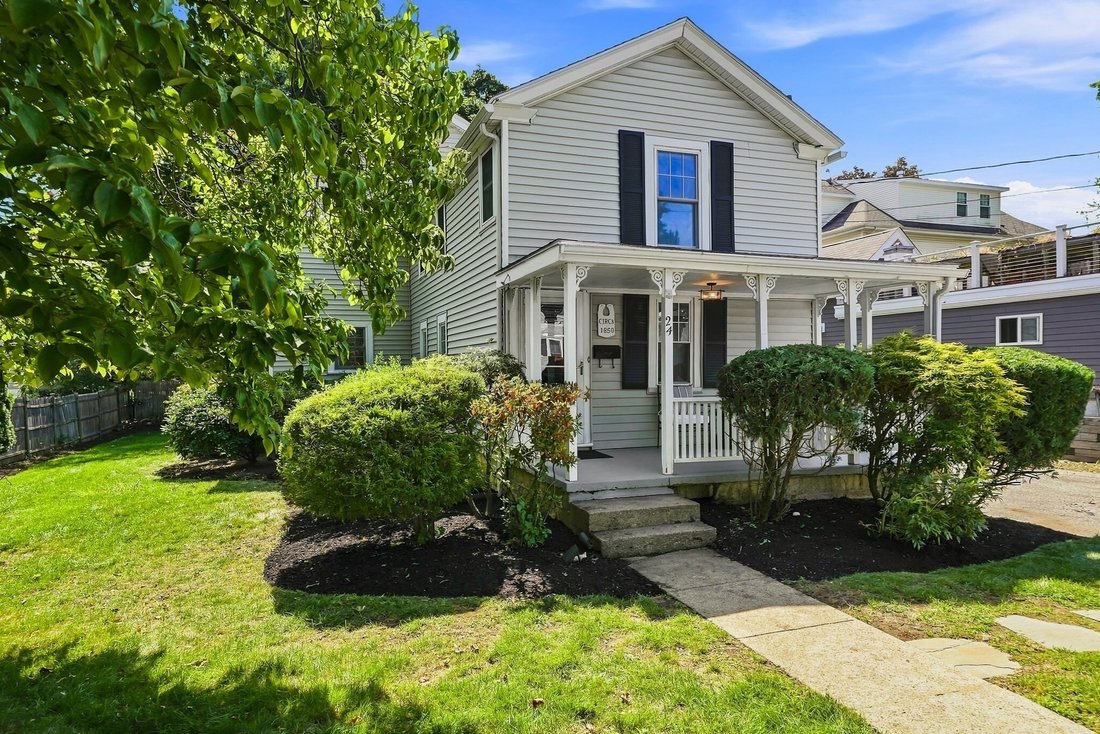House in Winchester, Massachusetts, United States 1 - 18819177