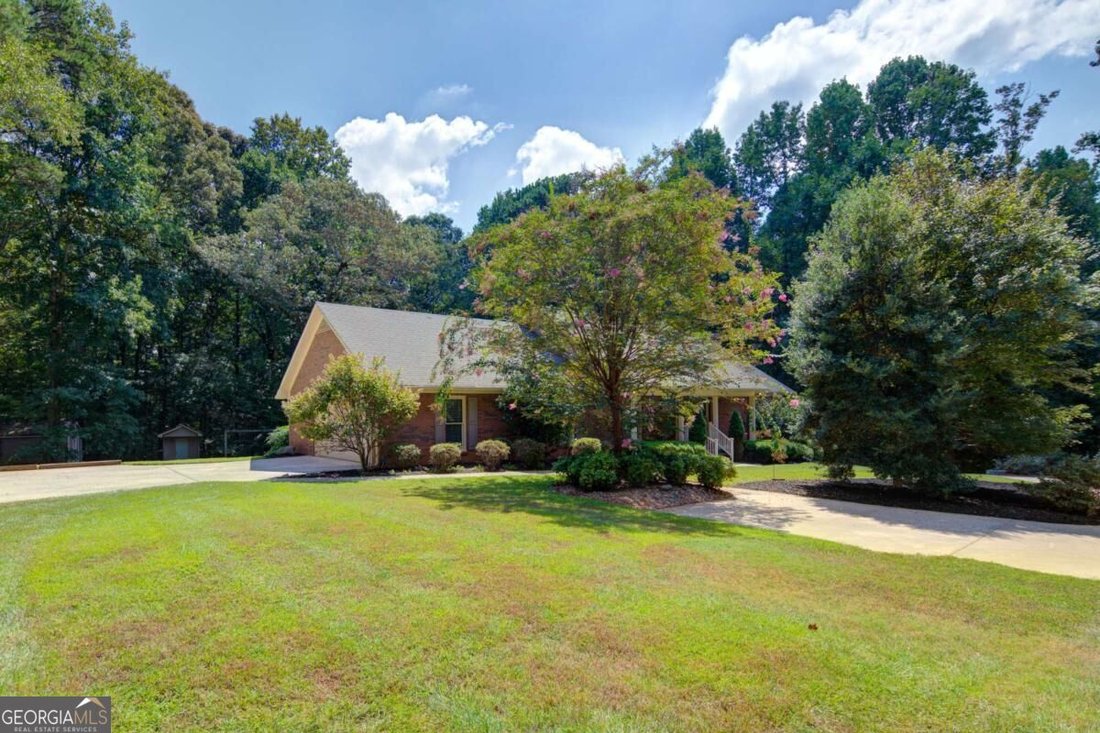House in Canton, Georgia, United States 2 - 18818839