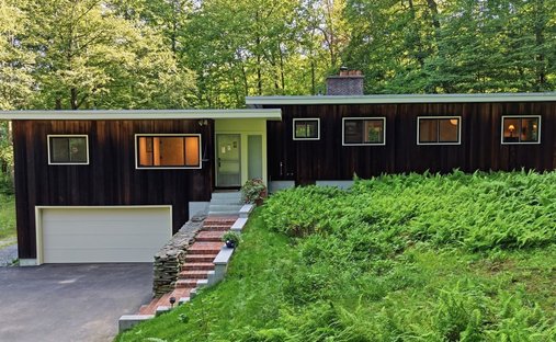 House in Harvard, Massachusetts, United States 1