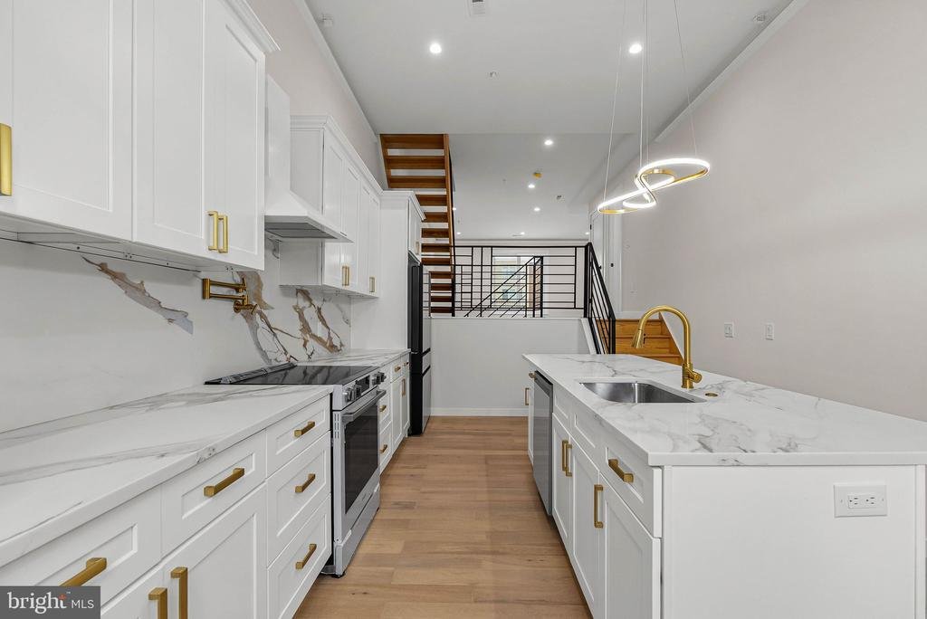 Townhouse in Philadelphia, Pennsylvania, United States 3 - 16949009