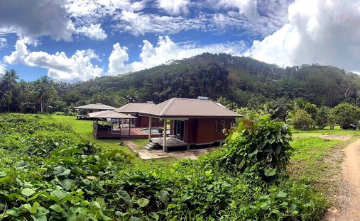 House in Tumaraa, Leeward Islands, French Polynesia 1