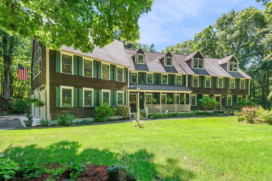 House in Groveland, Massachusetts, United States 2 - 18431796