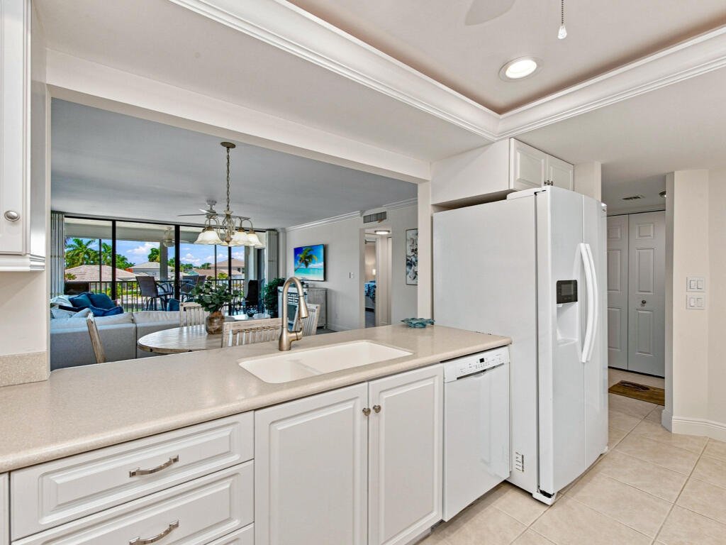 Condo in Marco Island, Florida, United States 4 - 18819733