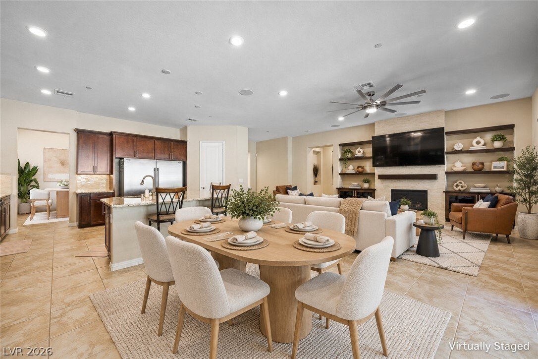 Maison à Henderson, Nevada, États-Unis 1 - 18336476
