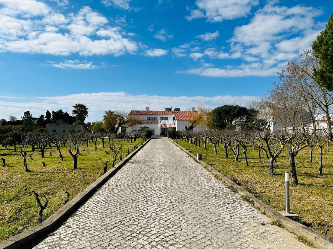 House in Abrigada, Lisbon, Portugal 2 - 18819902