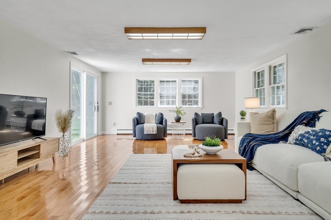 House in Wayland, Massachusetts, United States 5 - 18594390