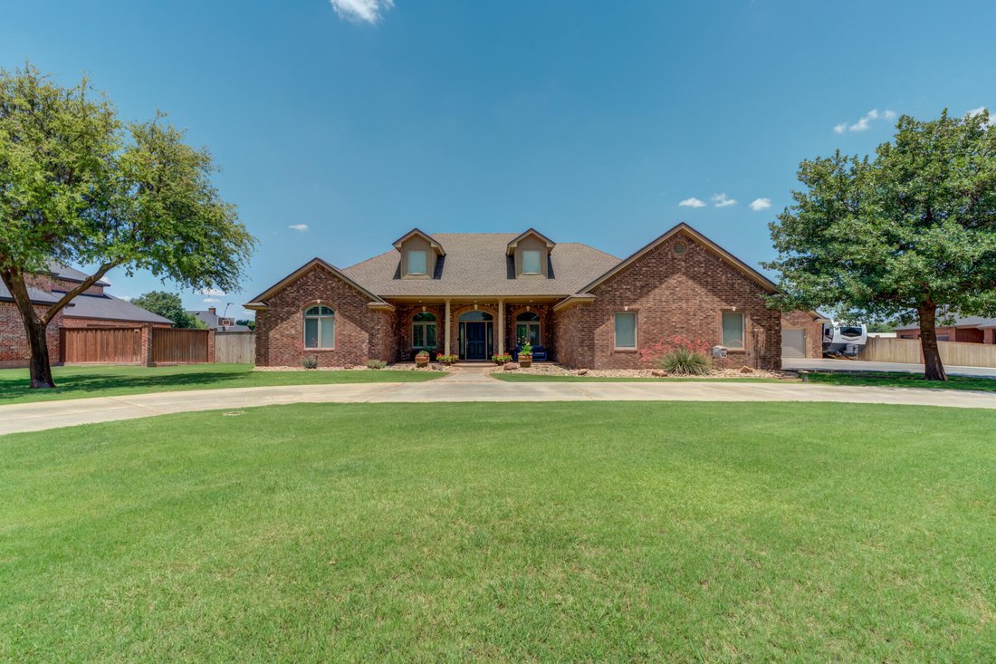 House in Lubbock, Texas, United States 1 - 18819655