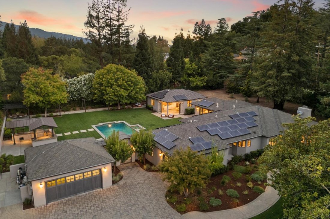 House in Los Gatos, California, United States 1 - 18819915