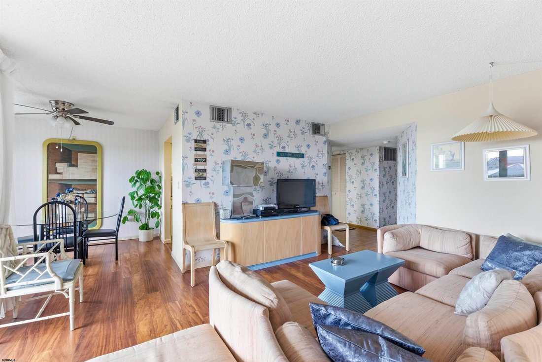 Condo in Wildwood, New Jersey, United States 4 - 18819003