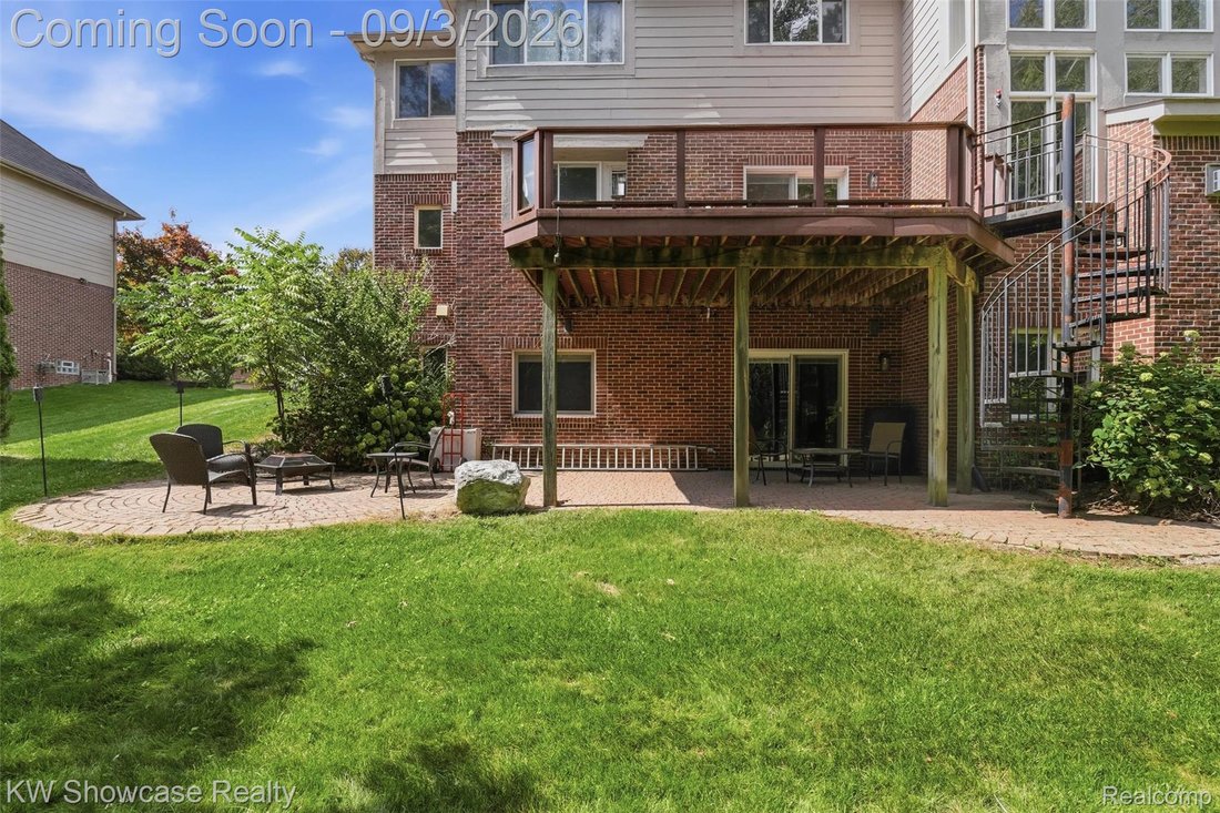 House in Novi, Michigan, United States 5 - 18819519