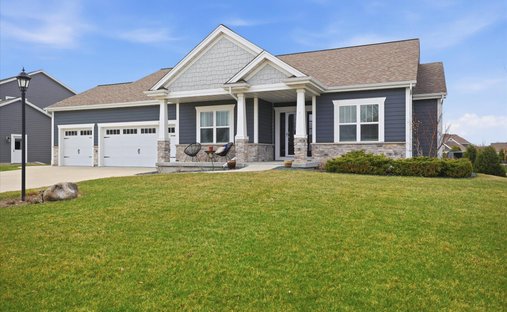 House in Menomonee Falls, Wisconsin, United States 1