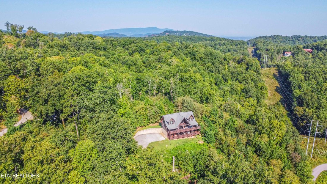 House in Sevierville, Tennessee, United States 5 - 18548547