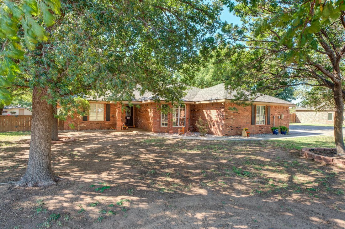 House in Wolfforth, Texas, United States 5 - 18819697