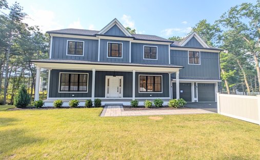 House in Hudson, Massachusetts, United States 1