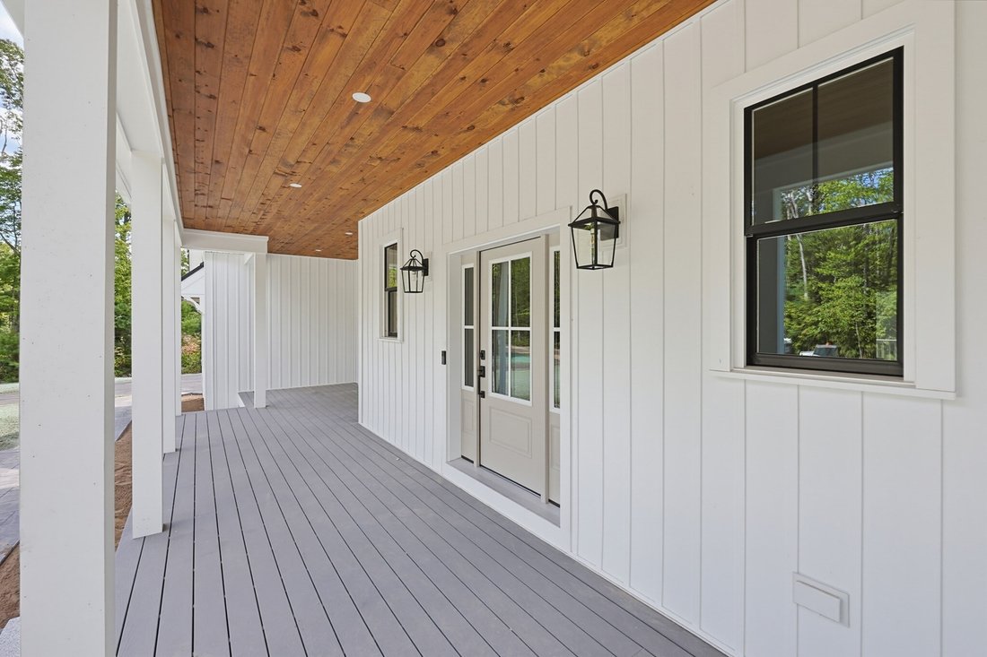 House in Franklin, Massachusetts, United States 2 - 18605112