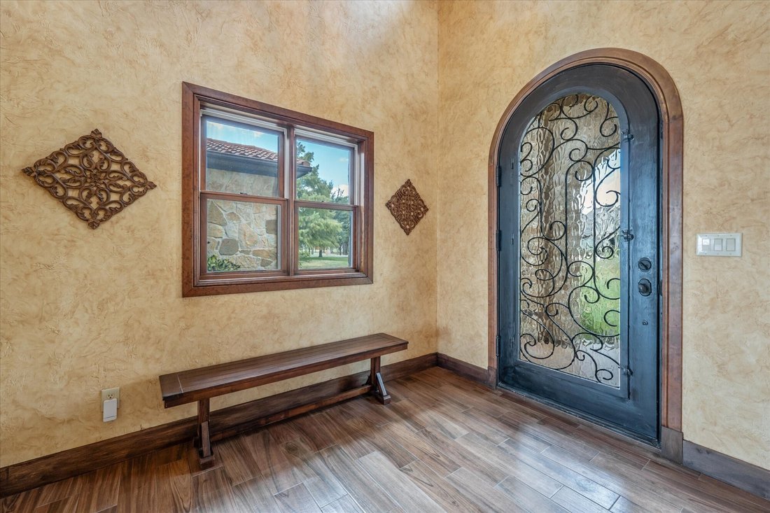 House in Corsicana, Texas, United States 3 - 18819502
