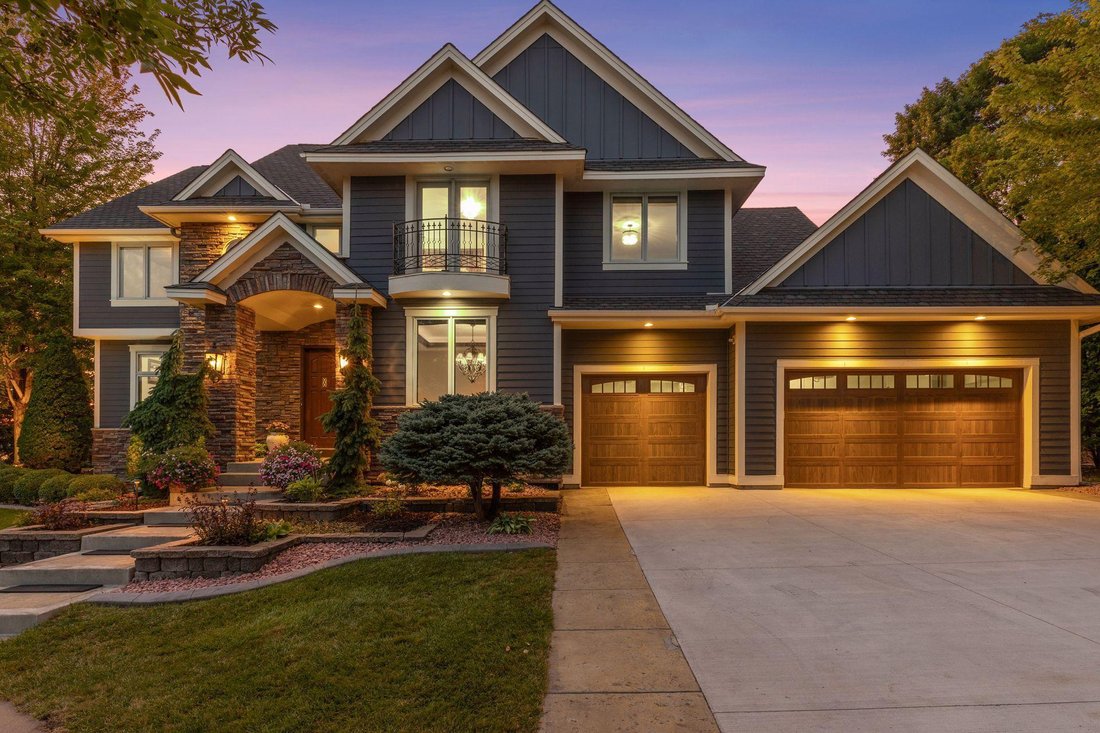 House in Plymouth, Minnesota, United States 1 - 18819526