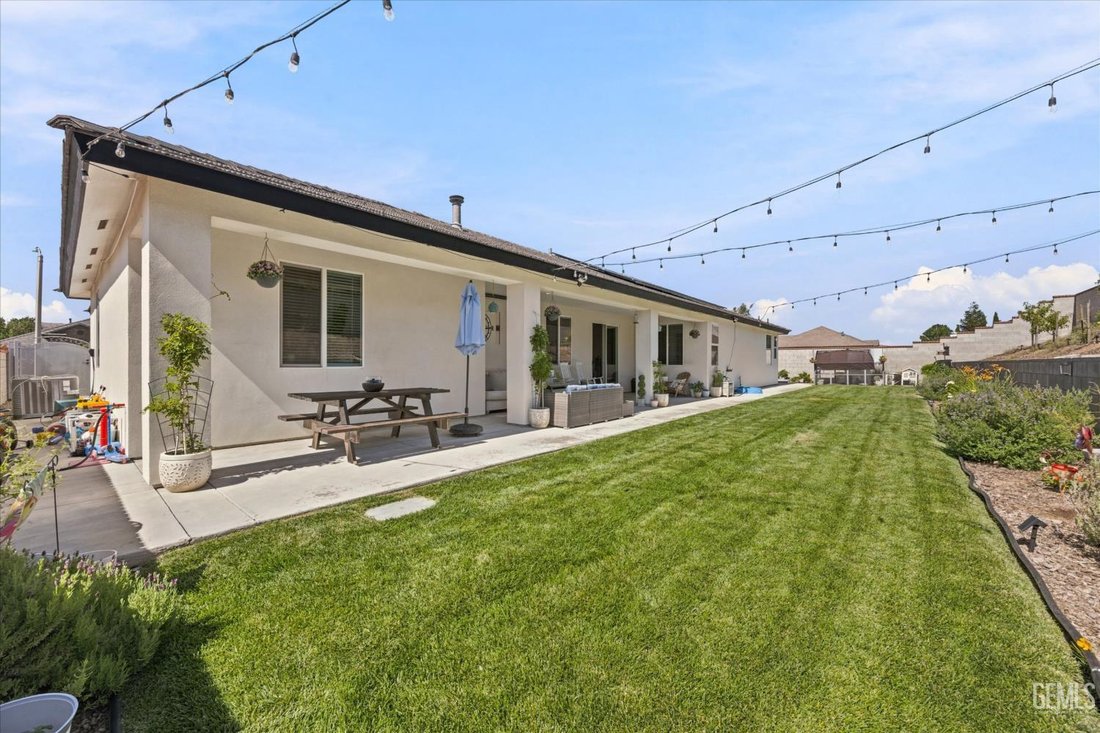 House in Tehachapi, California, United States 5 - 18819719