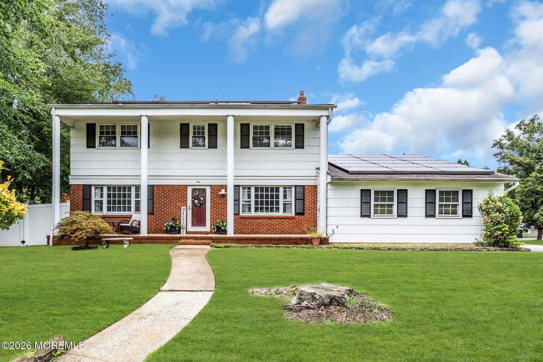 House in East Brunswick, New Jersey, United States 1 - 18819336