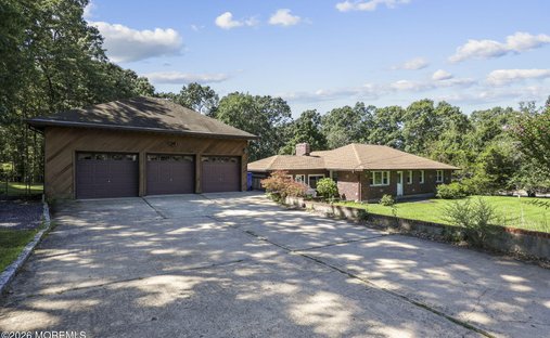 House in Jackson Township, New Jersey, United States 1