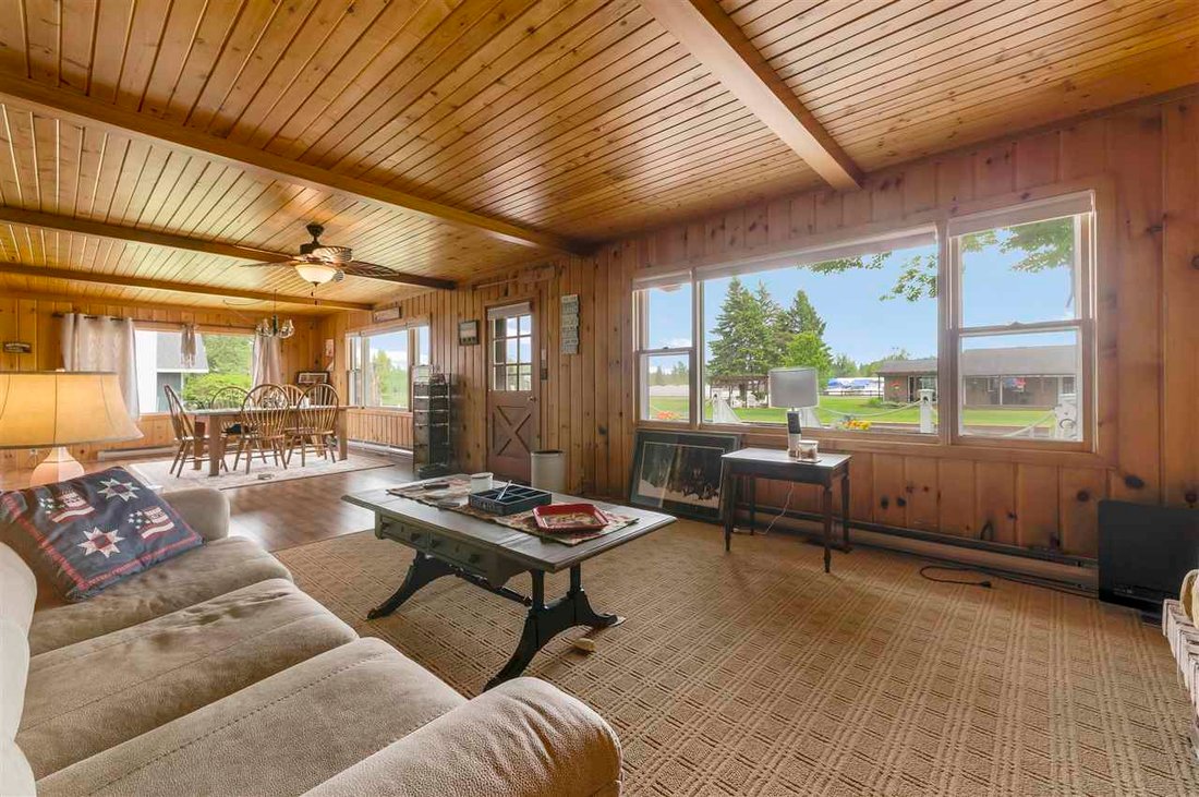 Casa a Indian River, Michigan, Stati Uniti 4 - 18818961