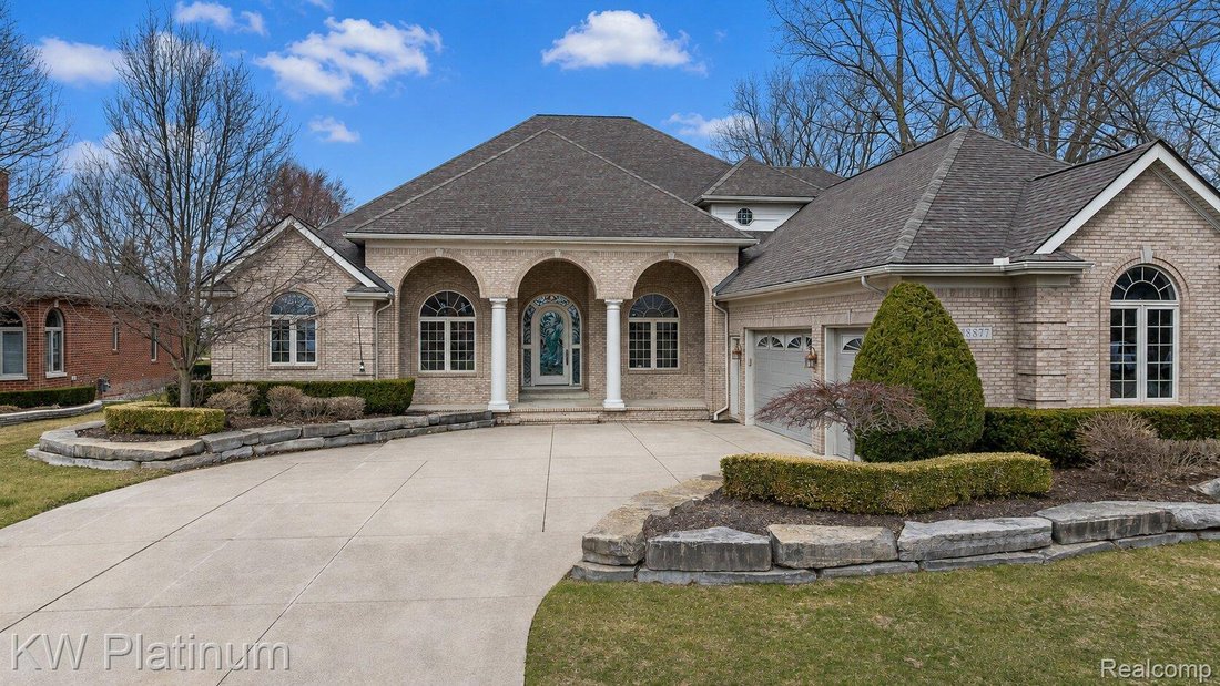 House in New Baltimore, Michigan, United States 2 - 17555076