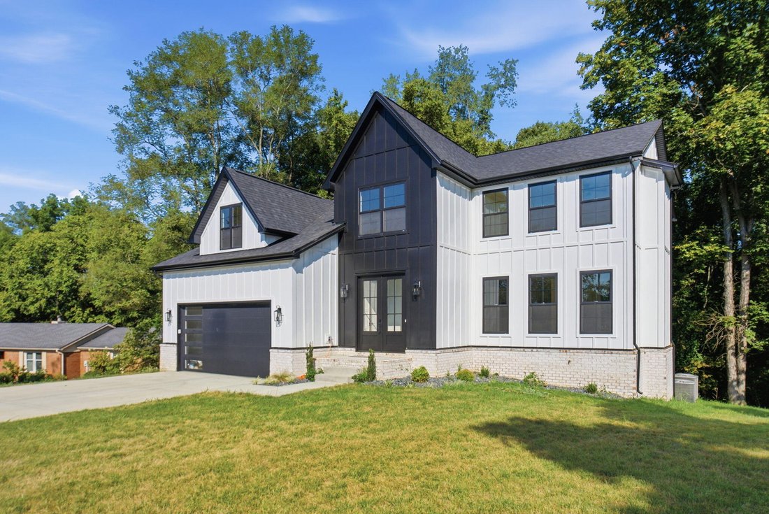 House in Richmond, Kentucky, United States 4 - 18819826