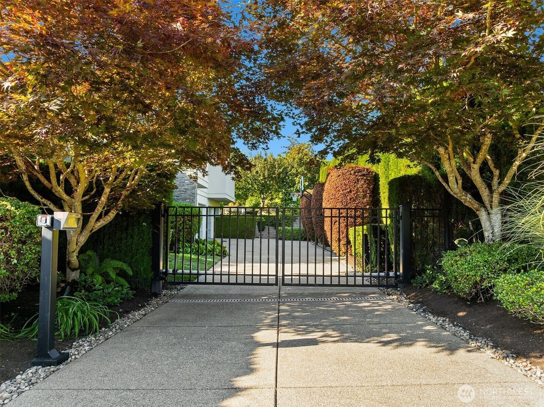 House in Bellevue, Washington, United States 5 - 18819992