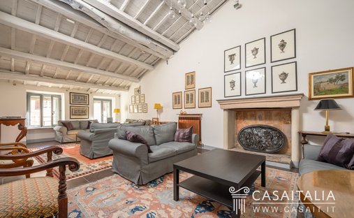 Apartamento en Spoleto, Umbría, Italia 1