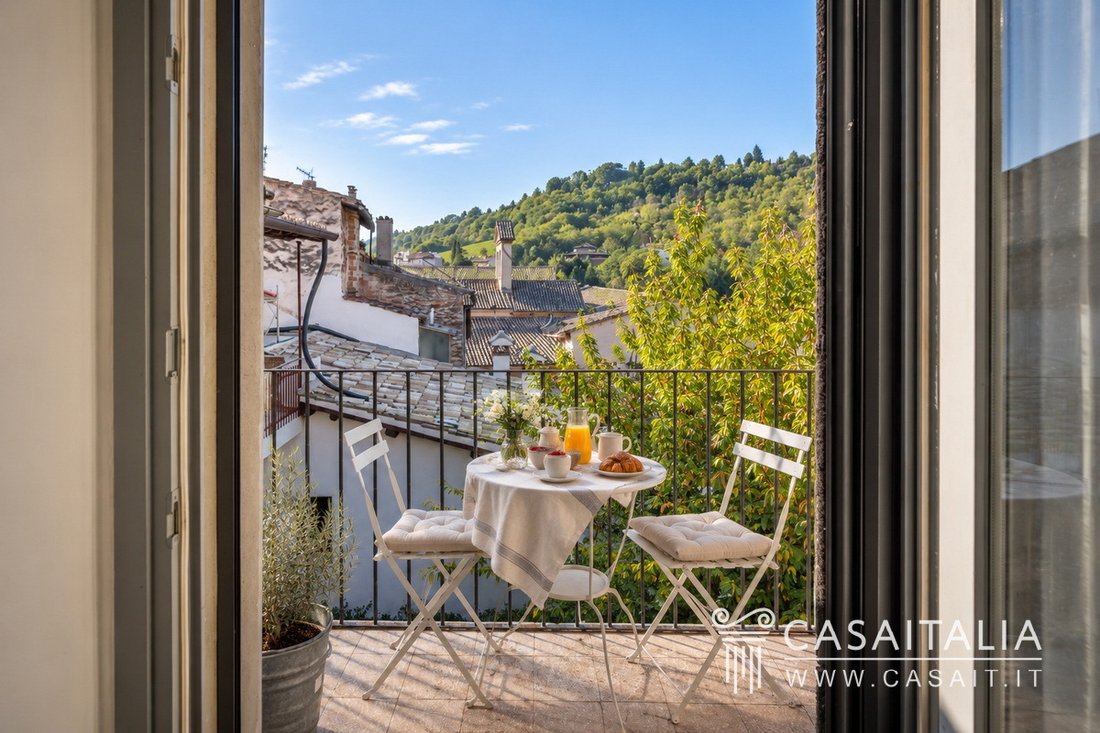 Apartamento en Spoleto, Umbría, Italia 5 - 18819997