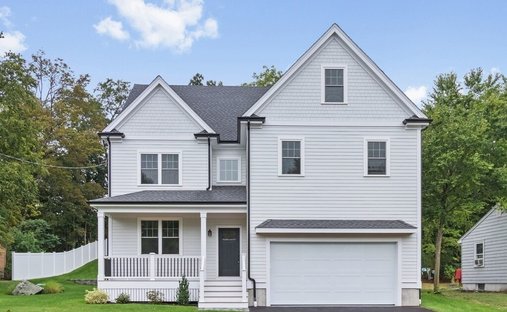 House in Waltham, Massachusetts, United States 1