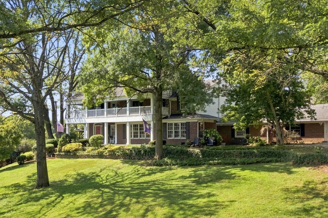 House in Watterson Park, Kentucky, United States 1 - 18819974