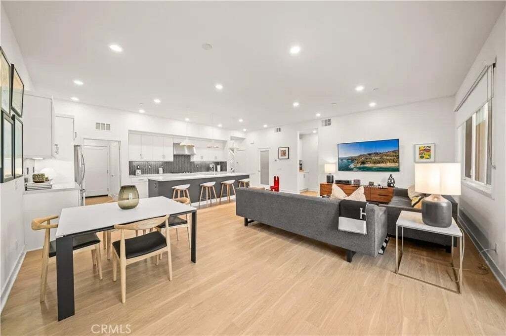 Condominio a Tustin, California, Stati Uniti 2 - 18821089