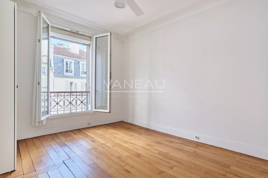 Appartement à Belleville-Saint Maur, Paris 11e Arrondissement, Paris 4 - 18821027
